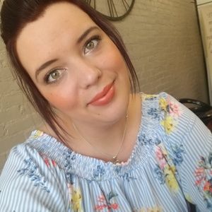 Meet your Posher, Carlin